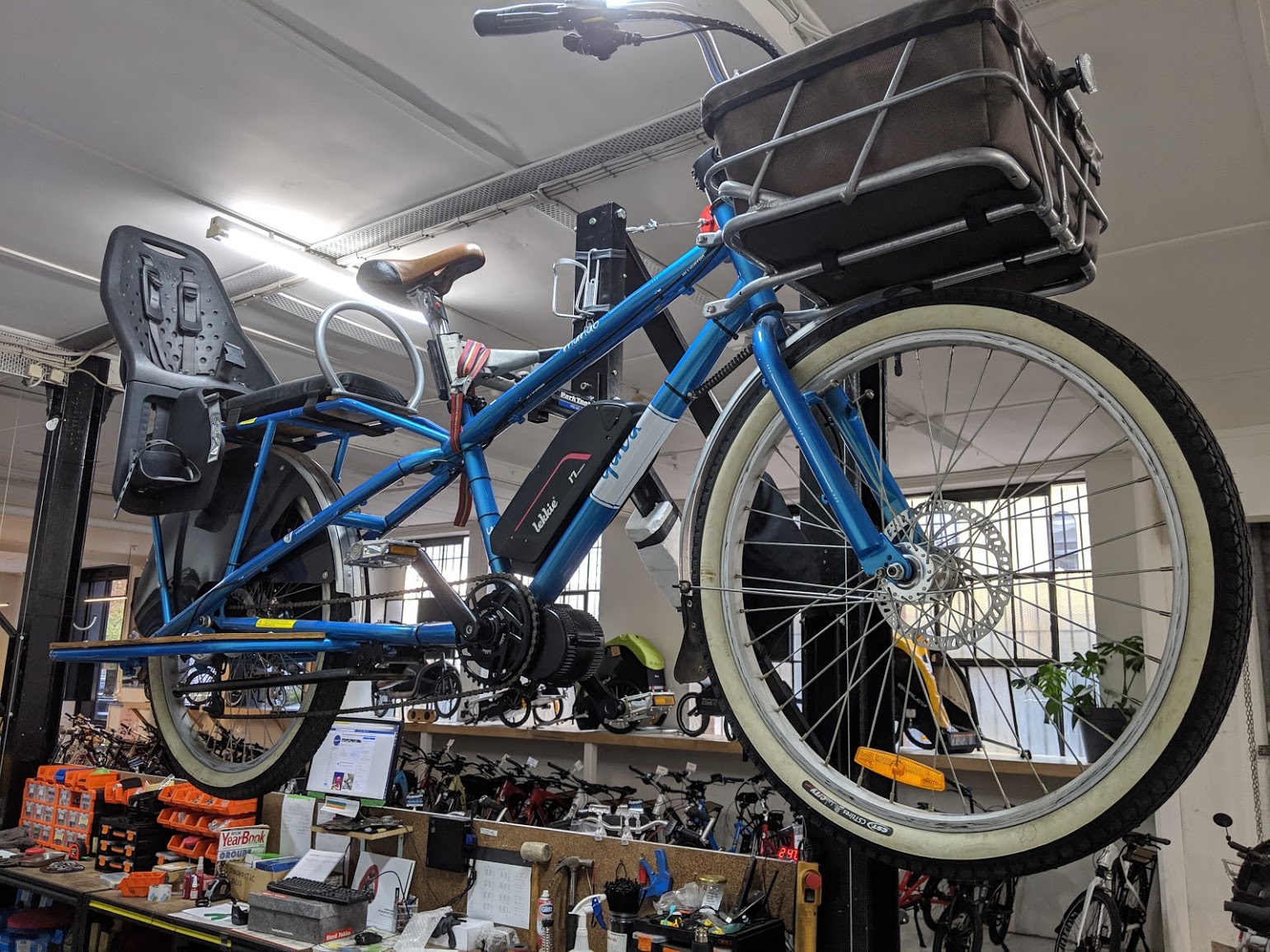 Mundo cargocycles stand Mundo cargocycles stand